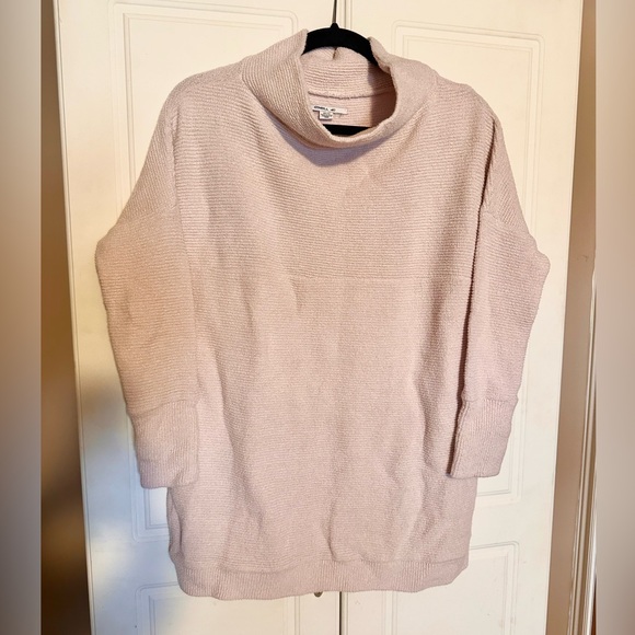 O’Neill cowl neck sweater - Picture 2 of 5